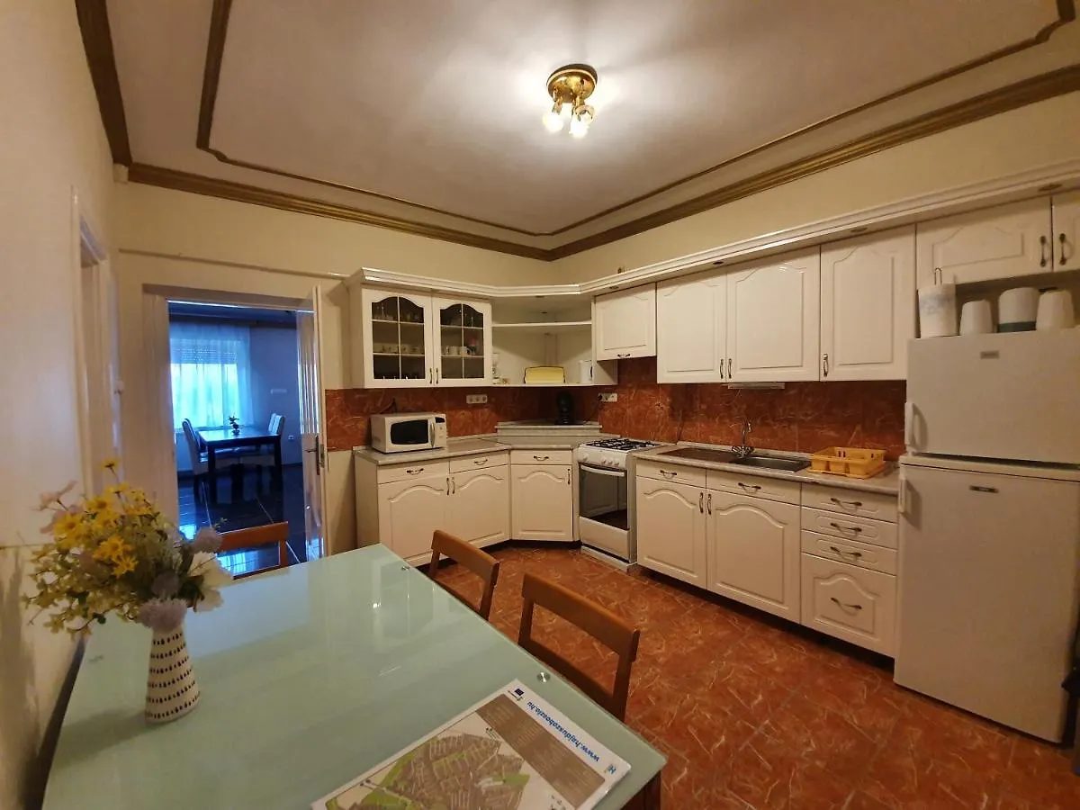 Guest house Party Vendeghaz Hotel Hajduszoboszlo